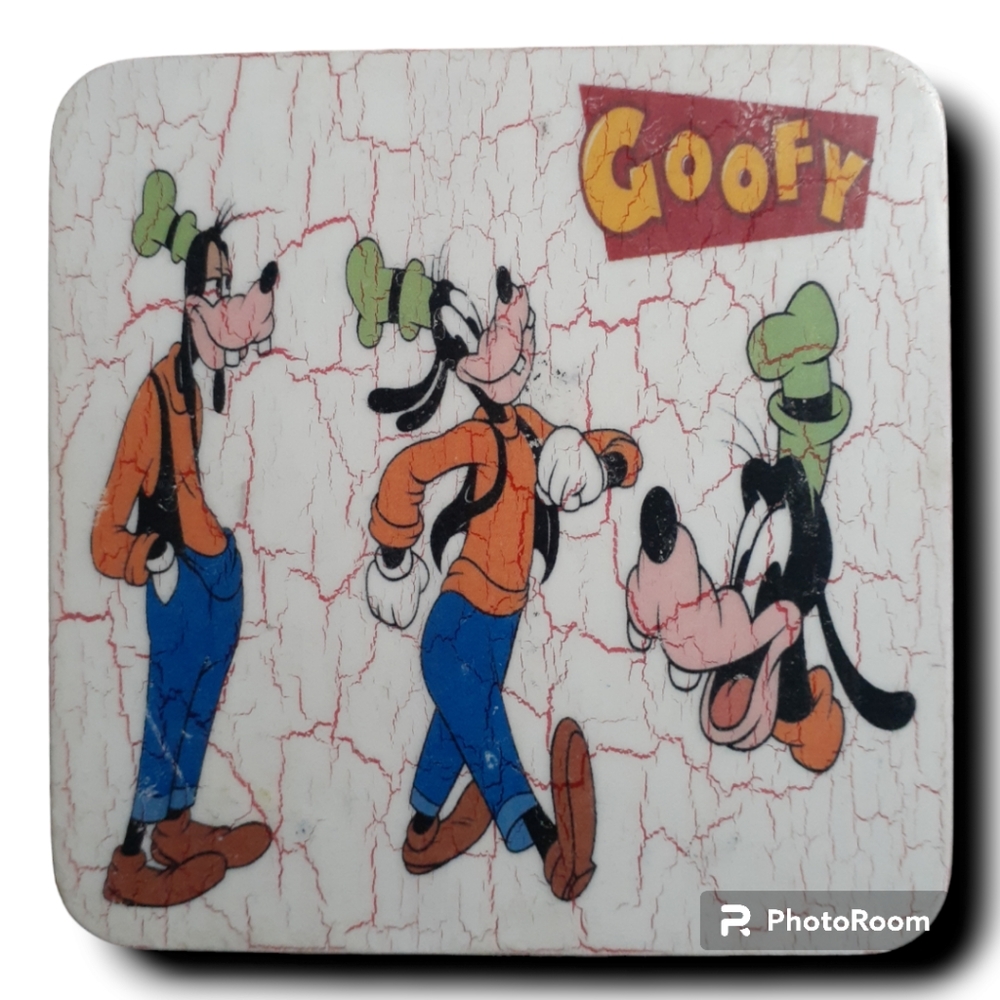 WOODEN SOUVENIR CARTOON    COD/ALOVA/76
